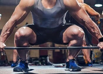 Powerlifting vs Weightlifting: Choosing the Right Path for You